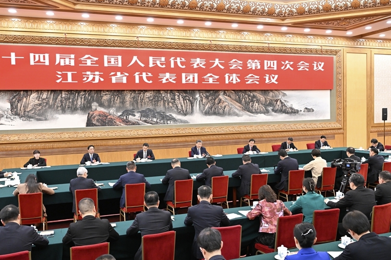 习近平在参加江苏代表团审议时强调：经济大省要在研究新情况解决新问题上下功夫出经验